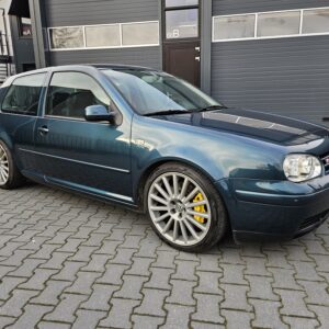 Volkswagen Golf 2.8 V6 R32 2002